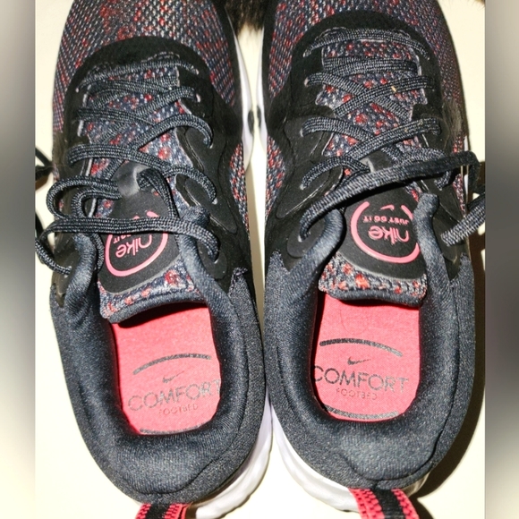 [SOLD] NIB NIKE RENEW IN-SEASON TR 11 Black & Red Athleticwear/s/ WalkingShoes - Picture 6 of 10